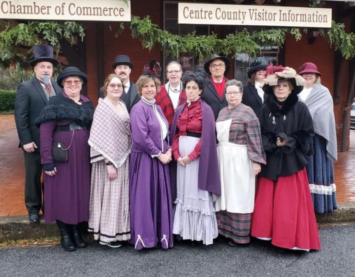 Holiday+spirit+spread+at+Bellefonte+Victorian+Christmas