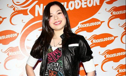 Miranda Cosgrove played Carly Shay for five years. 