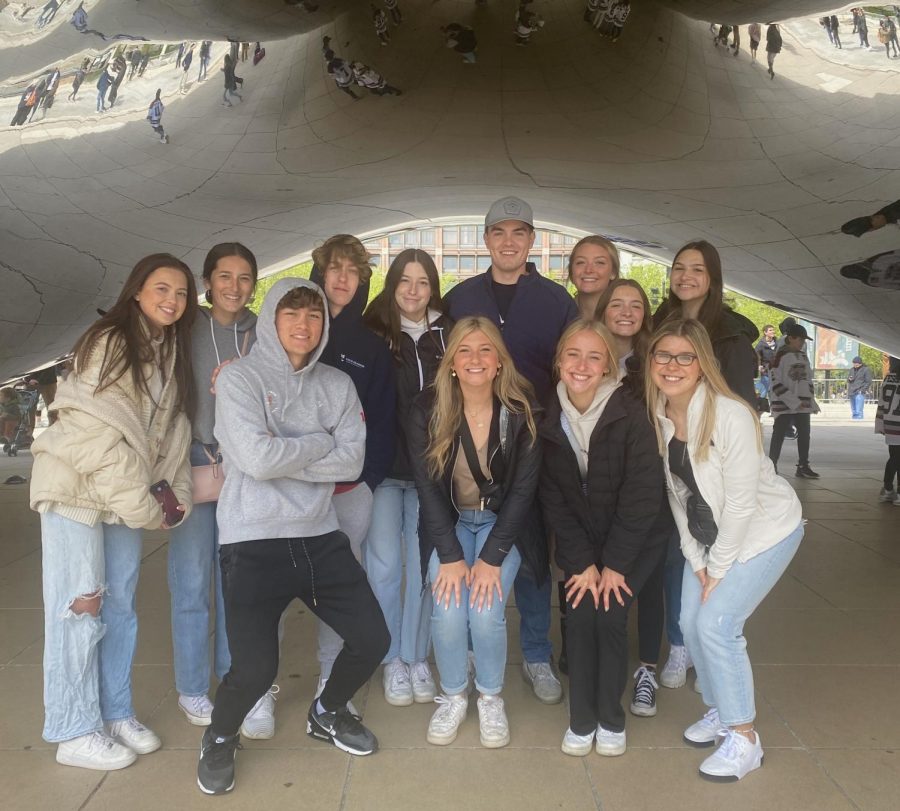 Members of the Senior Class pose with the Bean during their trip to Chicago last month.