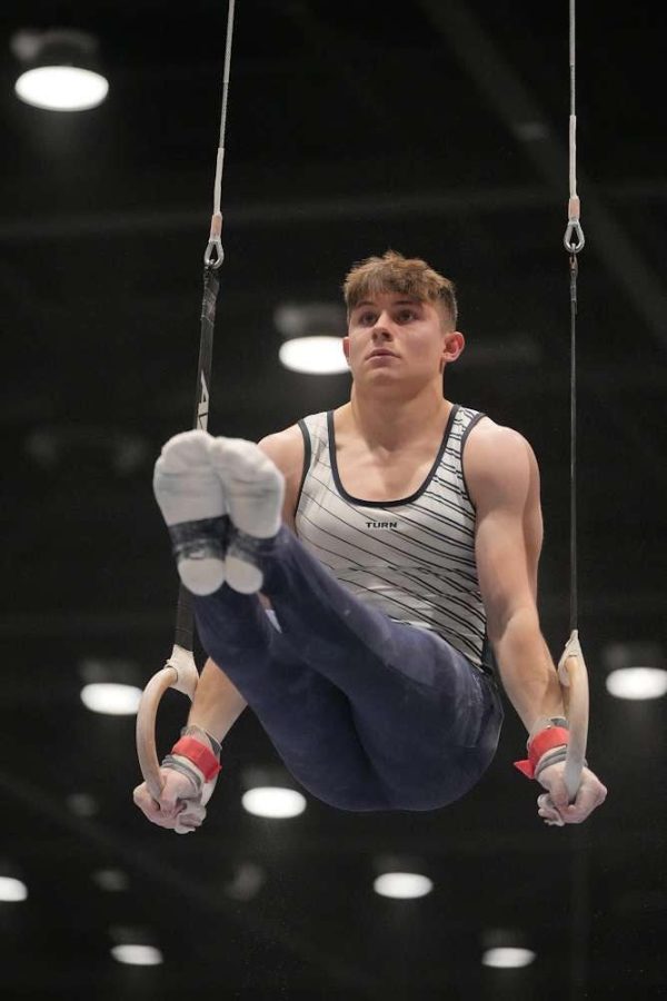 Landon Simpson successfully holds
t-pose securing sixth place in the
nation on rings.