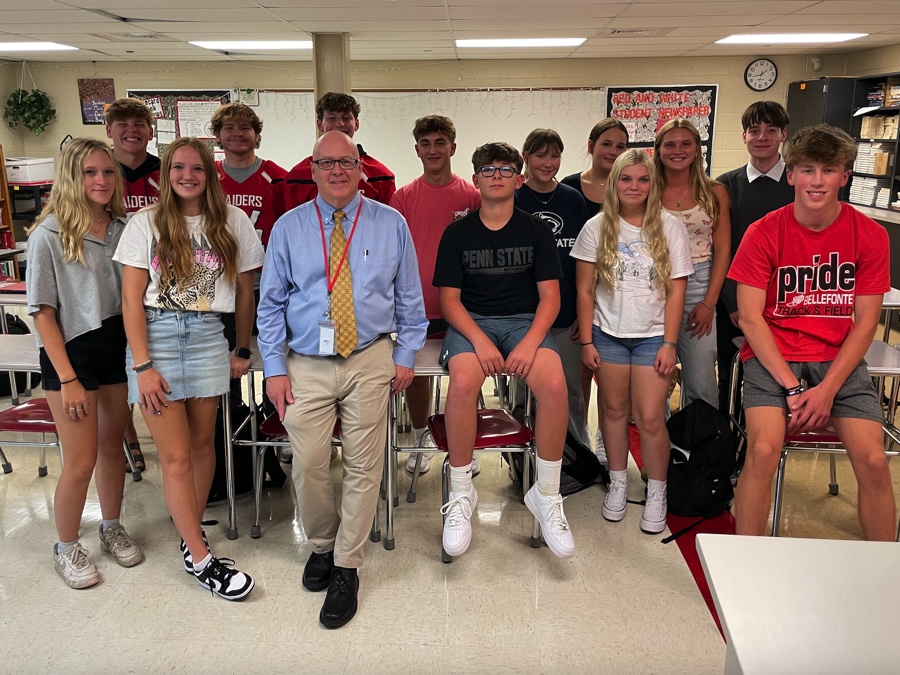 Dr. Roy spoke to the Journalism class at BAHS on August 30. 